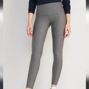 Old Navy high waisted power soft gray leggings size large
